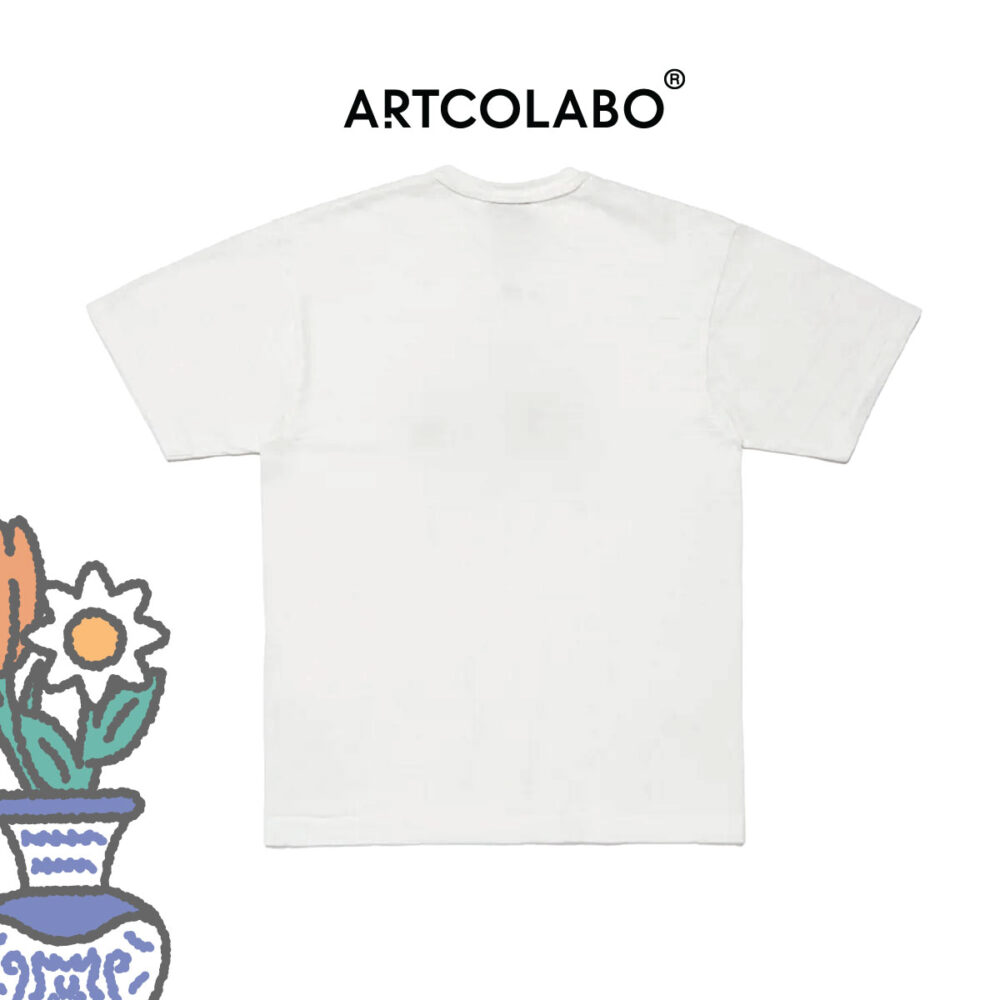 Blue Vase T-shirt - Image 8